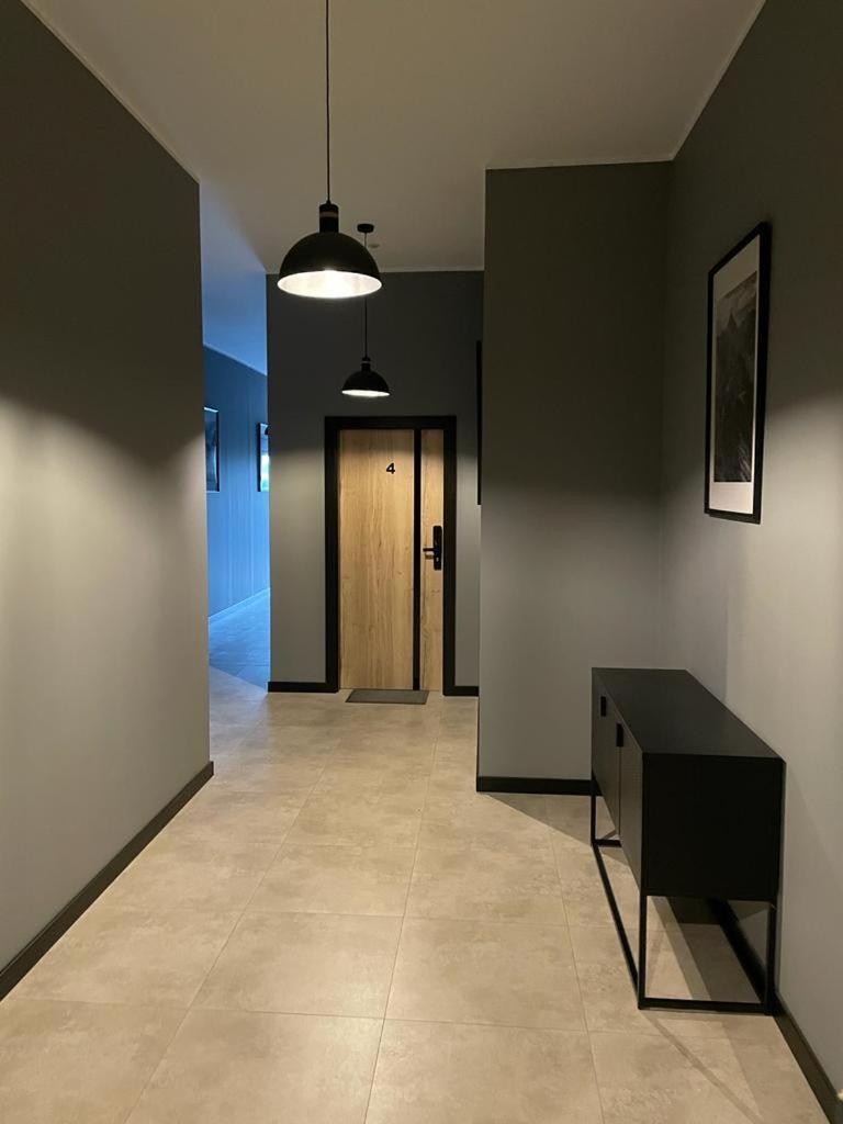 Delux-s1 Przy Trasie S1 *